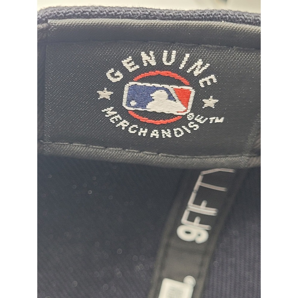 Boston Red Sox Hat Cap Mens Navy Snapback Upside Down Logo MLB Baseball New Era - Picture 8 of 10